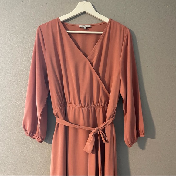 Womens Long Dress - Picture 2 of 9